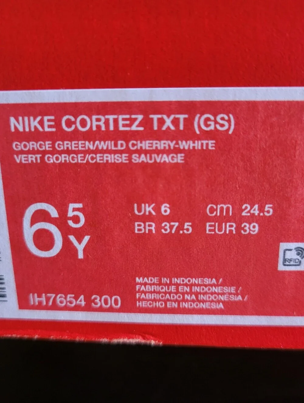 *NEW* Nike Cortez Gorge Green Wild Cherry  Sneakers Retro Size 6.5Y Women’s 7.5